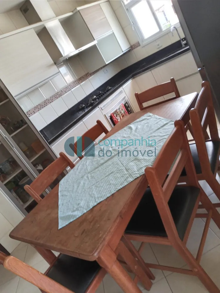 Casa, 4 quartos, 188 m² - Foto 8