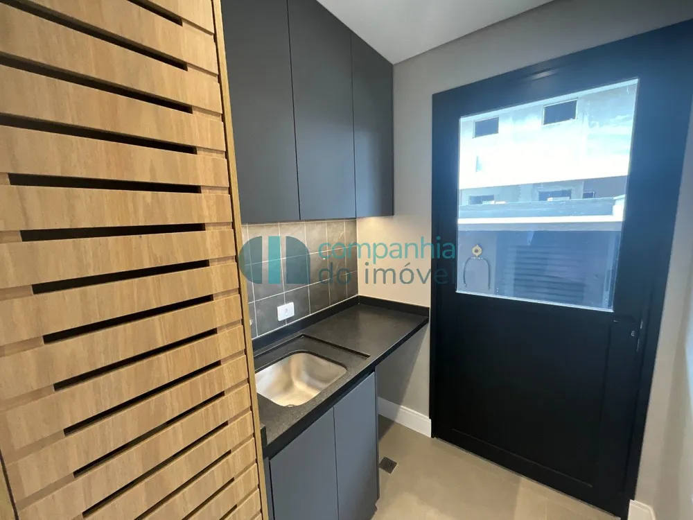 Sobrado, 3 quartos, 182 m² - Foto 1