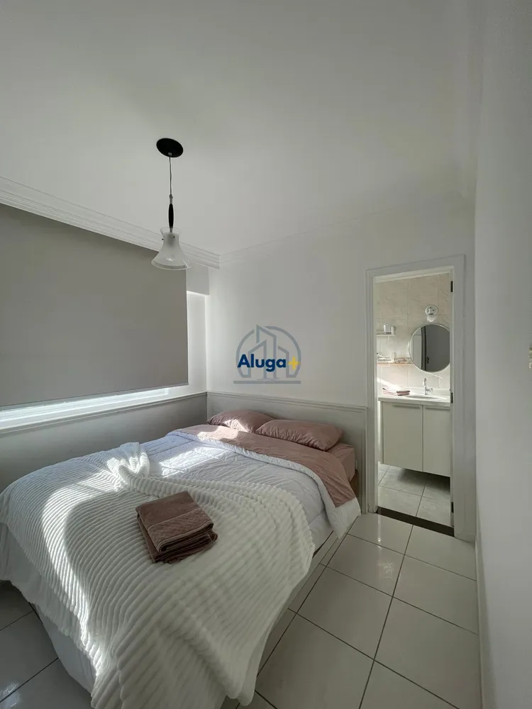 Apartamento, 3 quartos, 160 m² - Foto 2