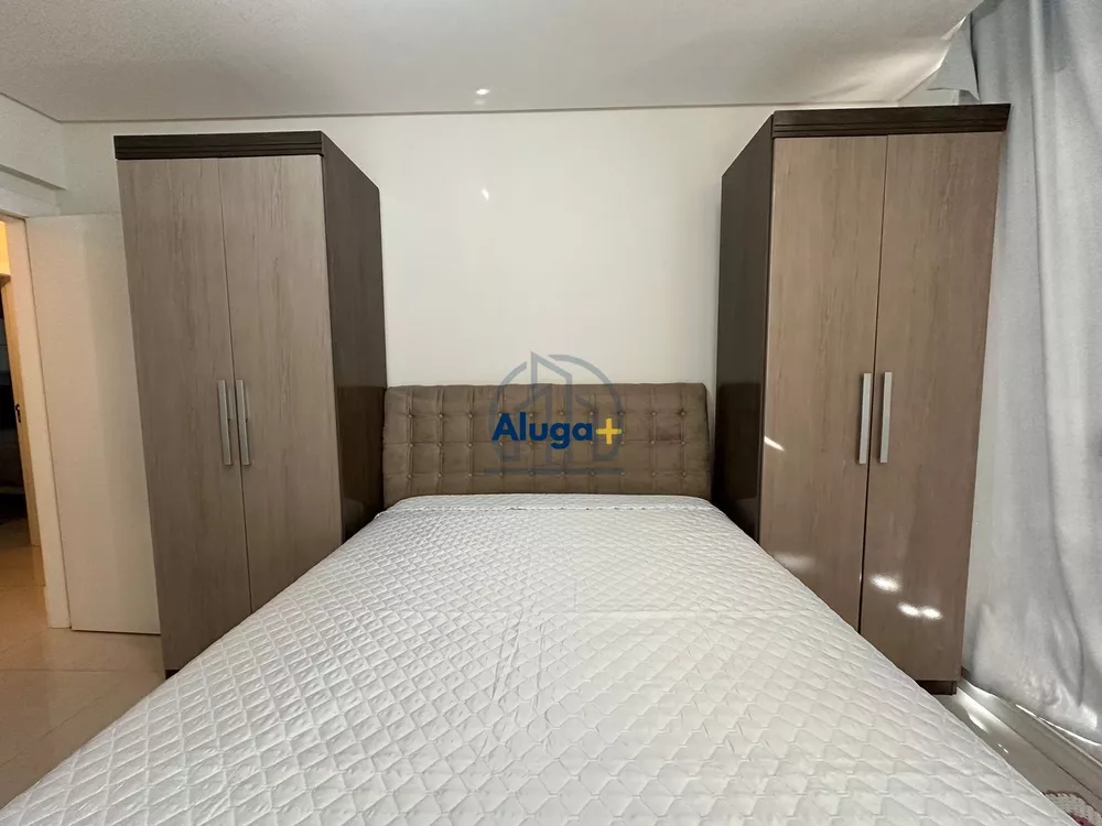Apartamento, 3 quartos, 236 m² - Foto 3