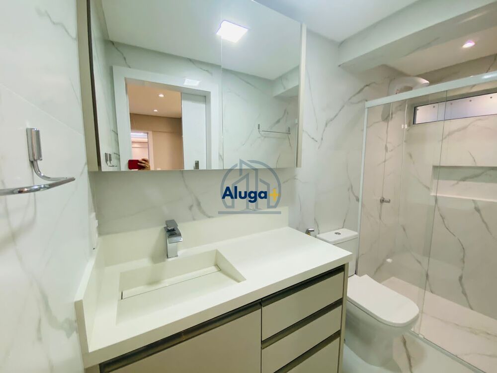 Apartamento para alugar com 3 quartos, 108m² - Foto 4