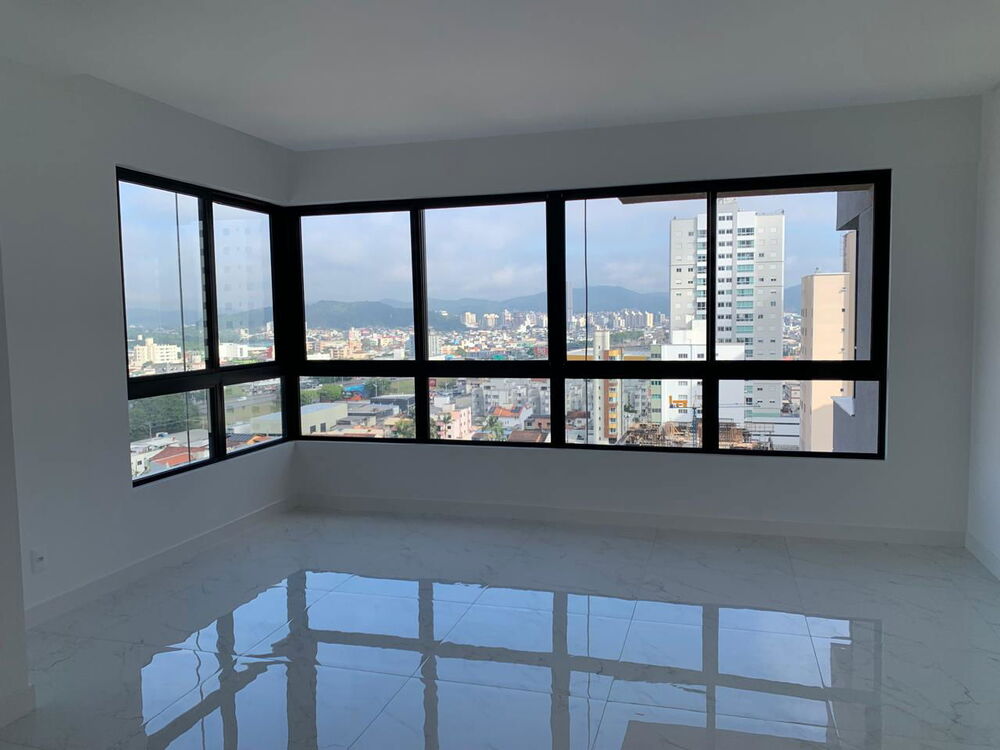 Apartamento, 3 quartos, 137 m² - Foto 1