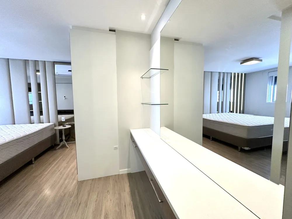 Apartamento, 4 quartos, 196 m² - Foto 9