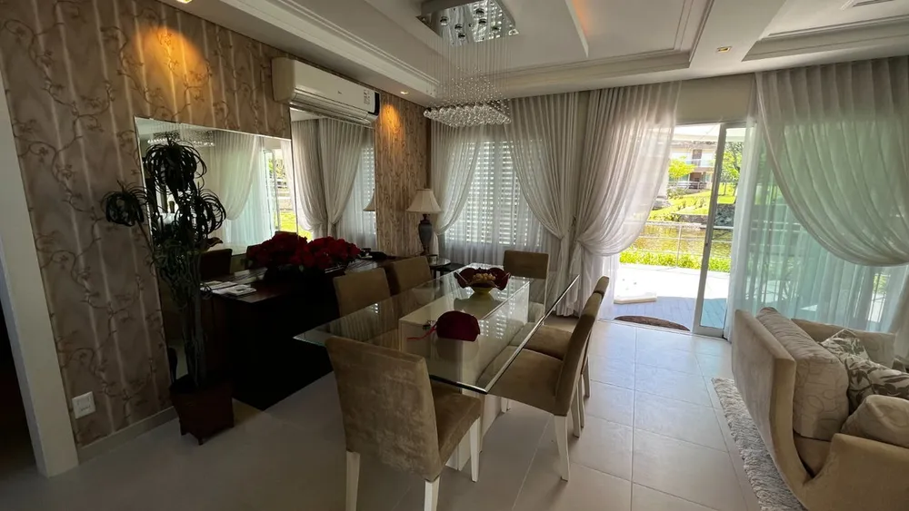 Casa, 3 quartos, 203 m² - Foto 2