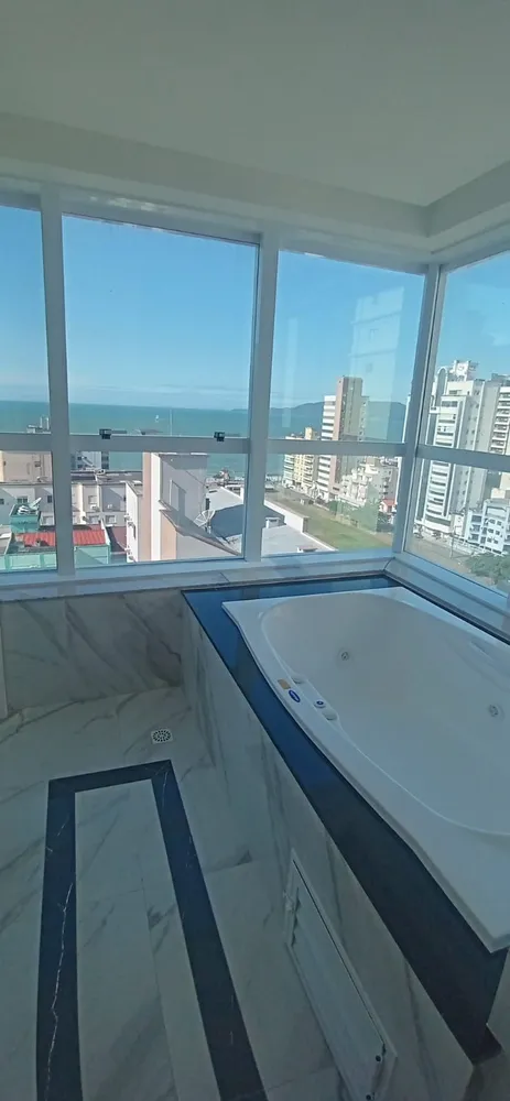 Apartamento, 4 quartos, 254 m² - Foto 1