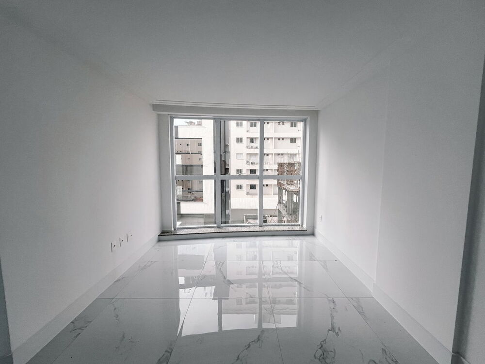 Apartamento, 3 quartos, 129 m² - Foto 2