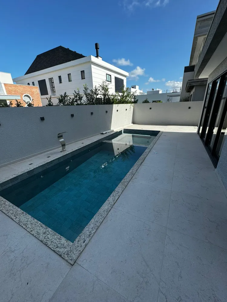 Casa, 3 quartos, 251 m² - Foto 4