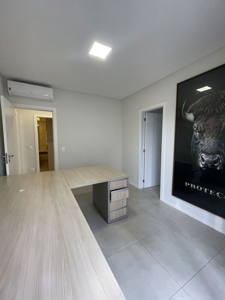 Apartamento, 3 quartos, 233 m² - Foto 3