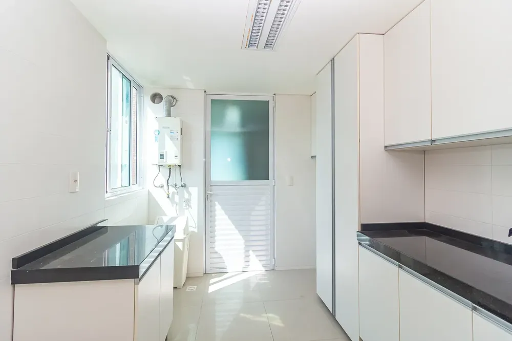 Apartamento, 4 quartos, 315 m² - Foto 2