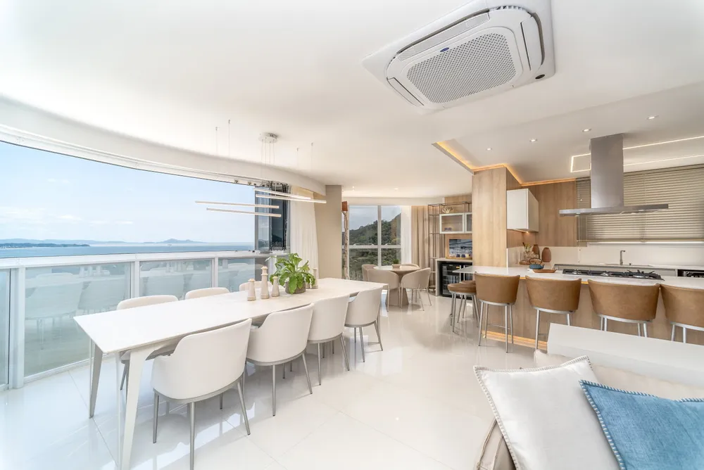 Apartamento, 4 quartos, 233 m² - Foto 2