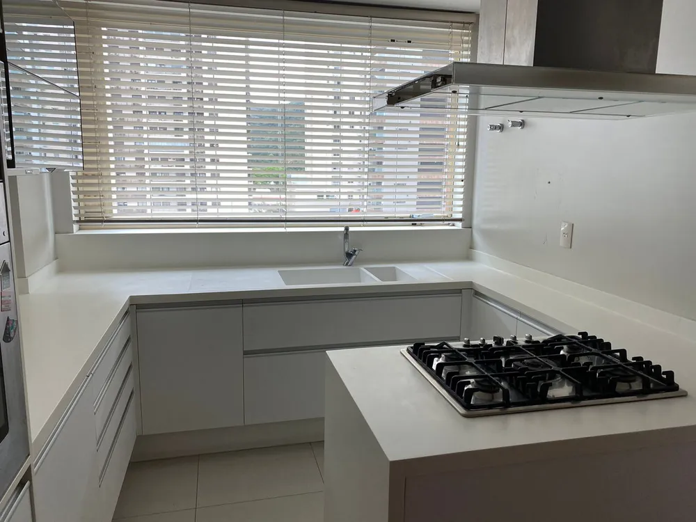 Apartamento, 3 quartos, 230 m² - Foto 9