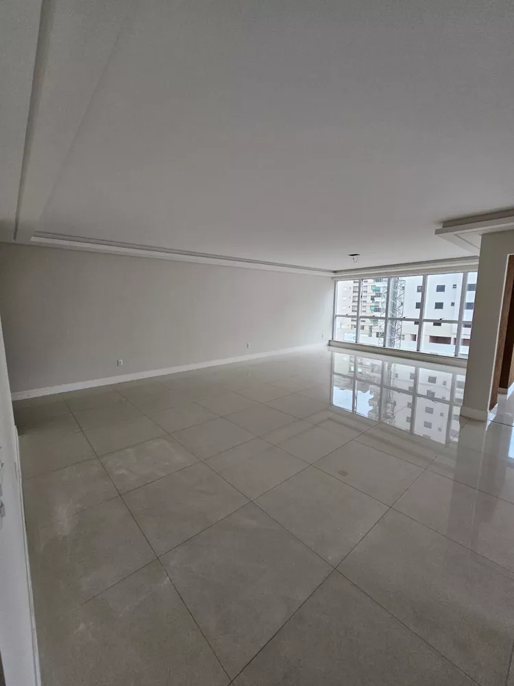 Apartamento, 4 quartos, 222 m² - Foto 6