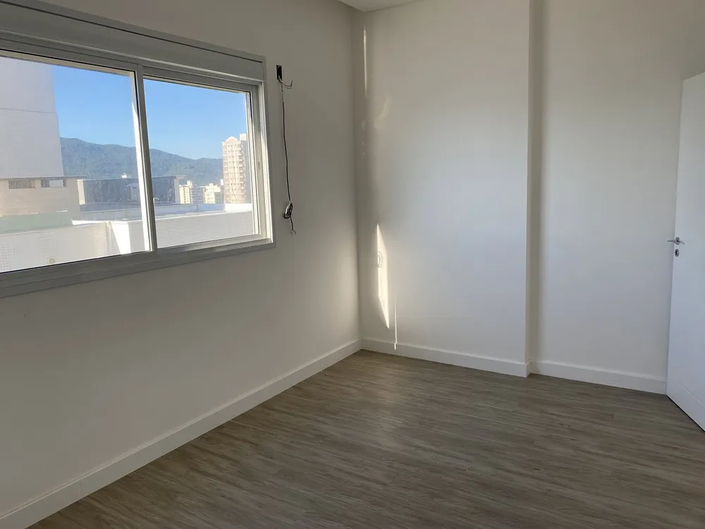 Apartamento, 3 quartos, 140 m² - Foto 4