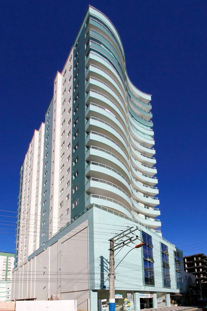 Apartamento, 3 quartos, 138 m² - Foto 1