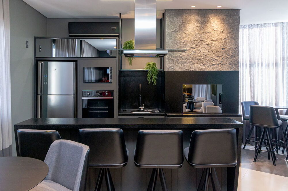 Apartamento, 3 quartos, 140 m² - Foto 1