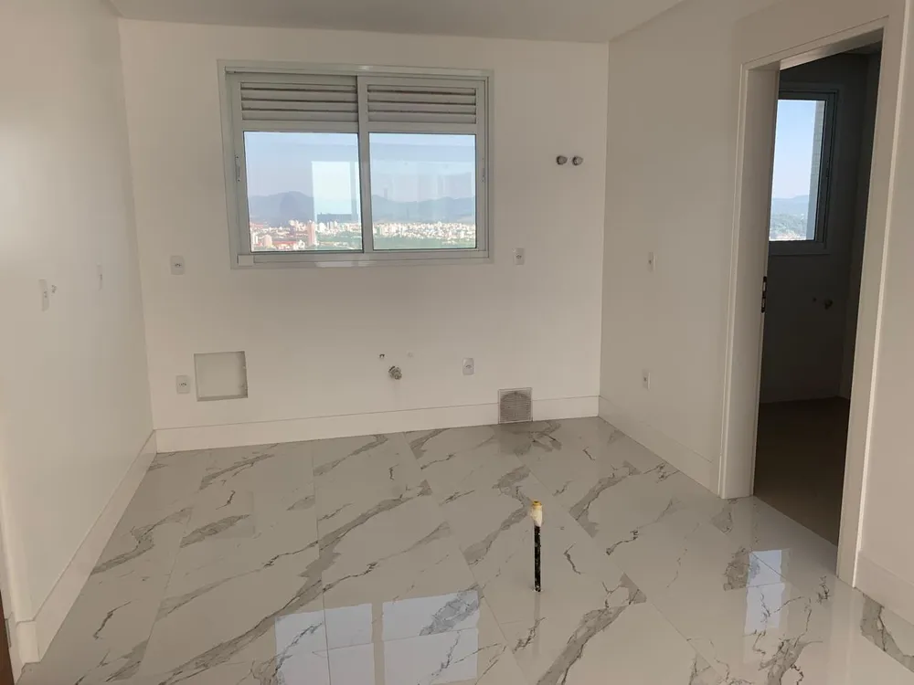 Apartamento, 4 quartos, 189 m² - Foto 1