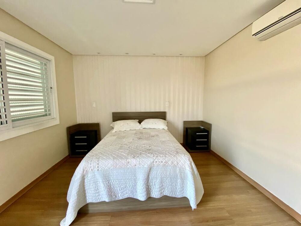 Casa, 7 quartos, 425 m² - Foto 3