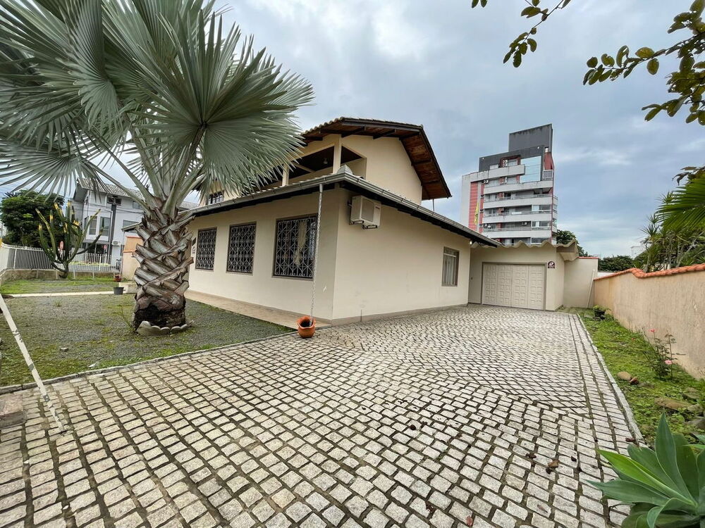 Casa, 3 quartos, 155 m² - Foto 1