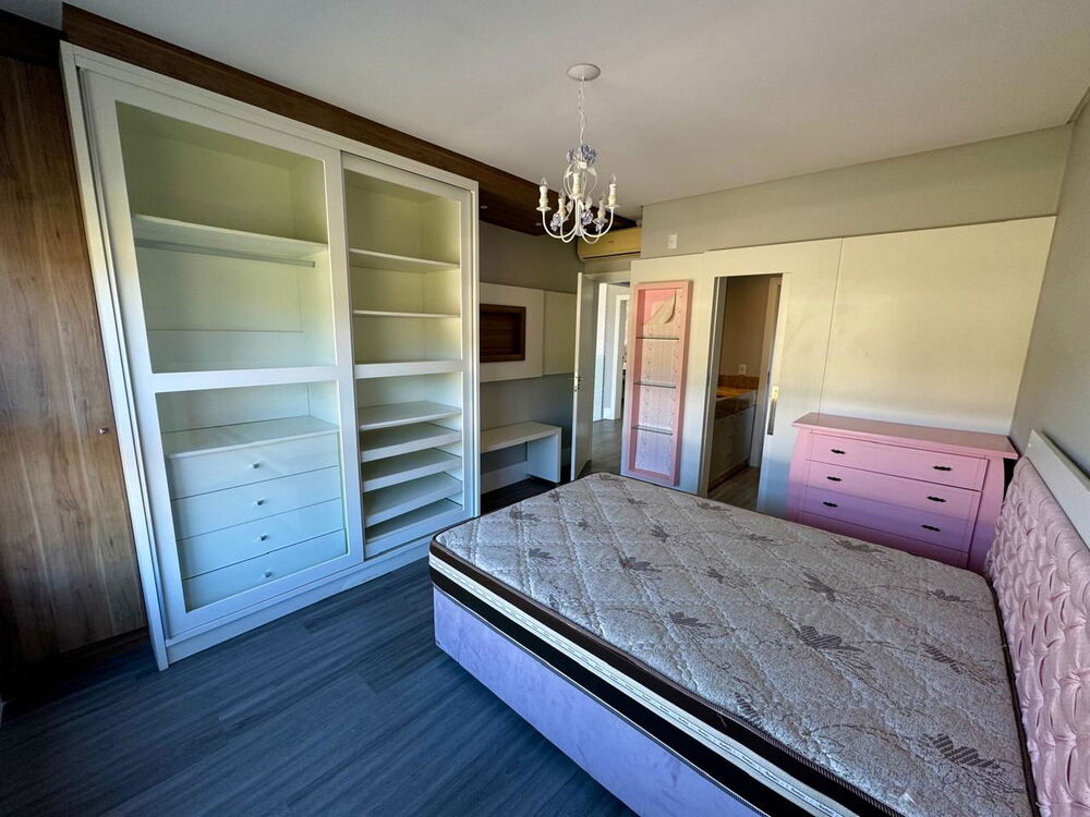 Casa, 3 quartos, 289 m² - Foto 15