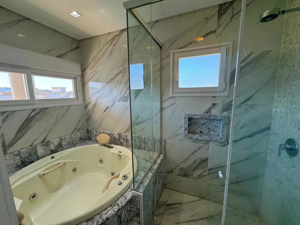 Casa, 3 quartos, 289 m² - Foto 11