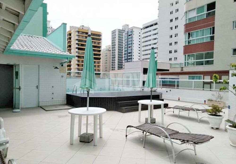 Apartamento, 3 quartos, 210 m² - Foto 2