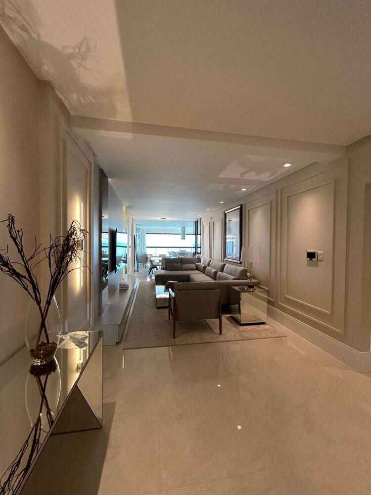 Apartamento à venda com 4 quartos, 180m² - Foto 7