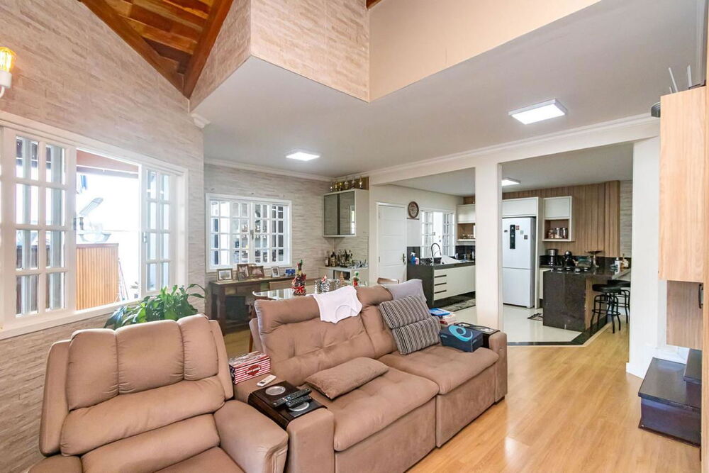 Casa, 3 quartos, 178 m² - Foto 3