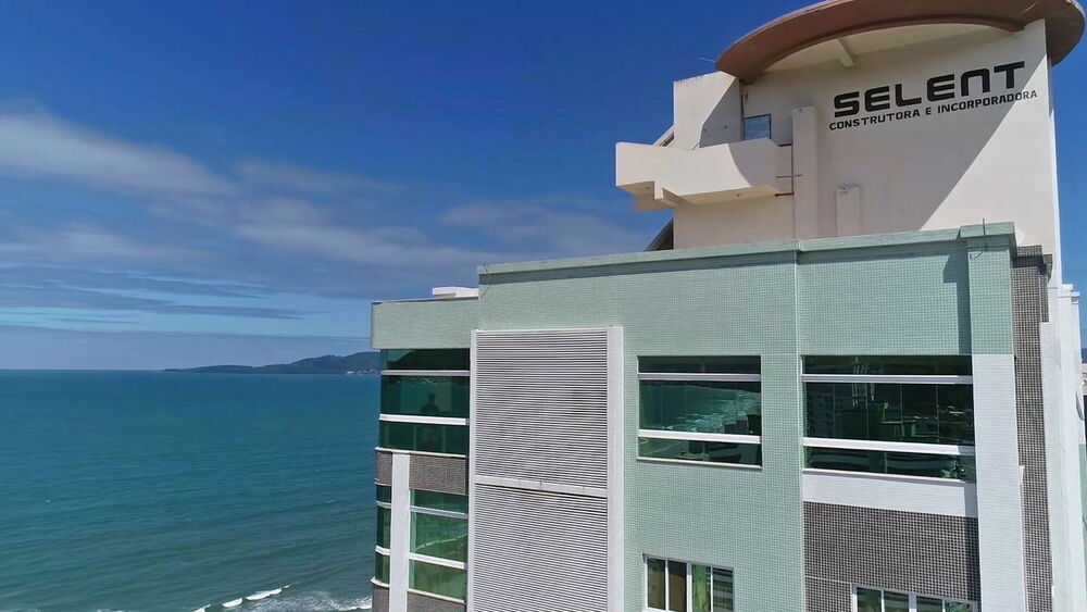 Apartamento, 3 quartos, 260 m² - Foto 1