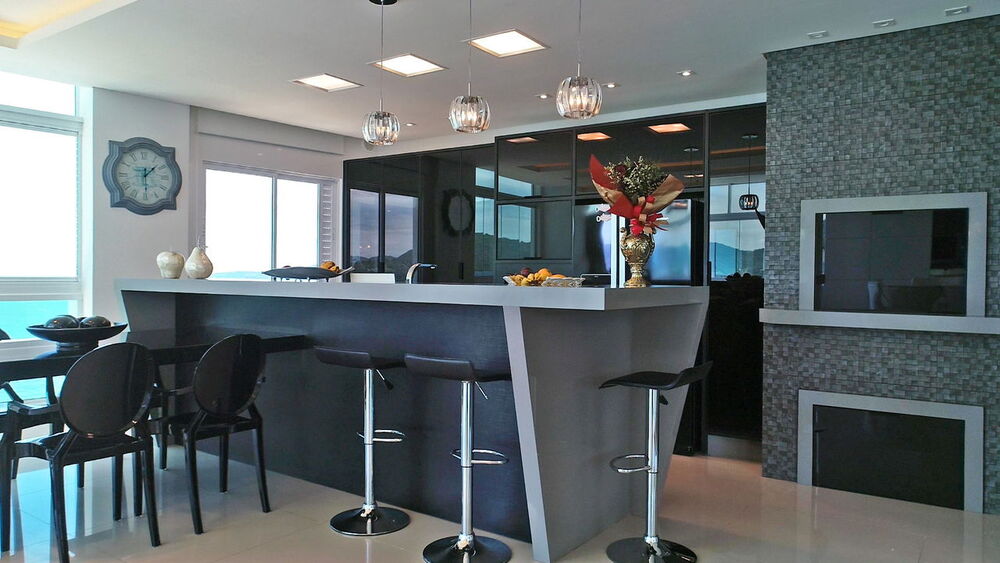 Apartamento, 3 quartos, 260 m² - Foto 2
