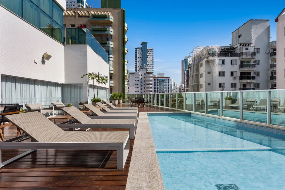 Apartamento, 3 quartos, 140 m² - Foto 2