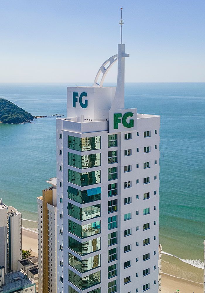 Apartamento, 3 quartos, 140 m² - Foto 1