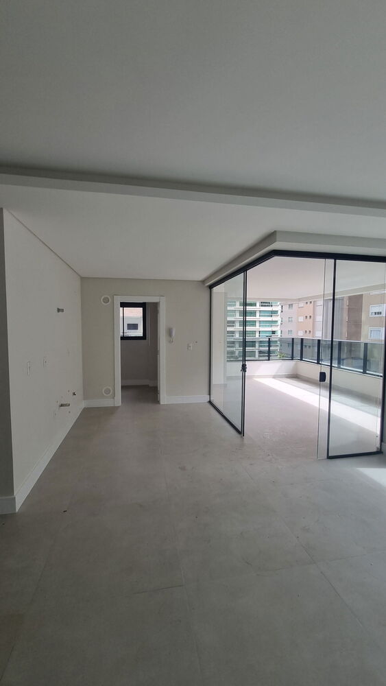 Apartamento, 4 quartos, 181 m² - Foto 2