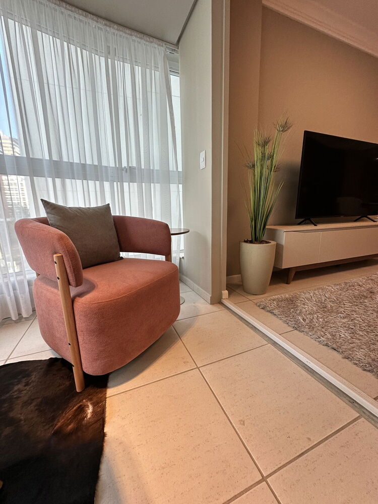 Apartamento, 2 quartos, 100 m² - Foto 4