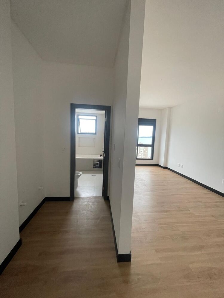 Apartamento, 4 quartos, 188 m² - Foto 2