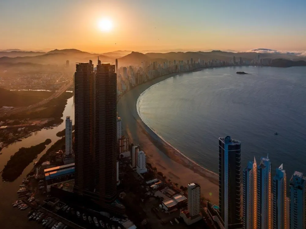 Apartamento, 4 quartos, 261 m² - Foto 8