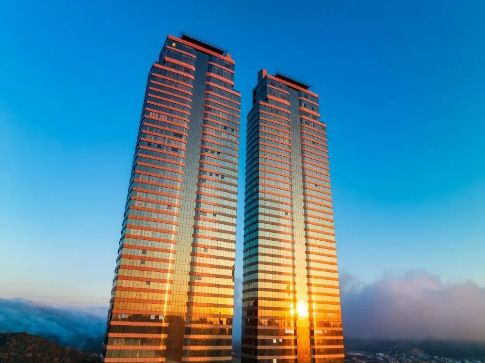 Apartamento, 4 quartos, 261 m² - Foto 1