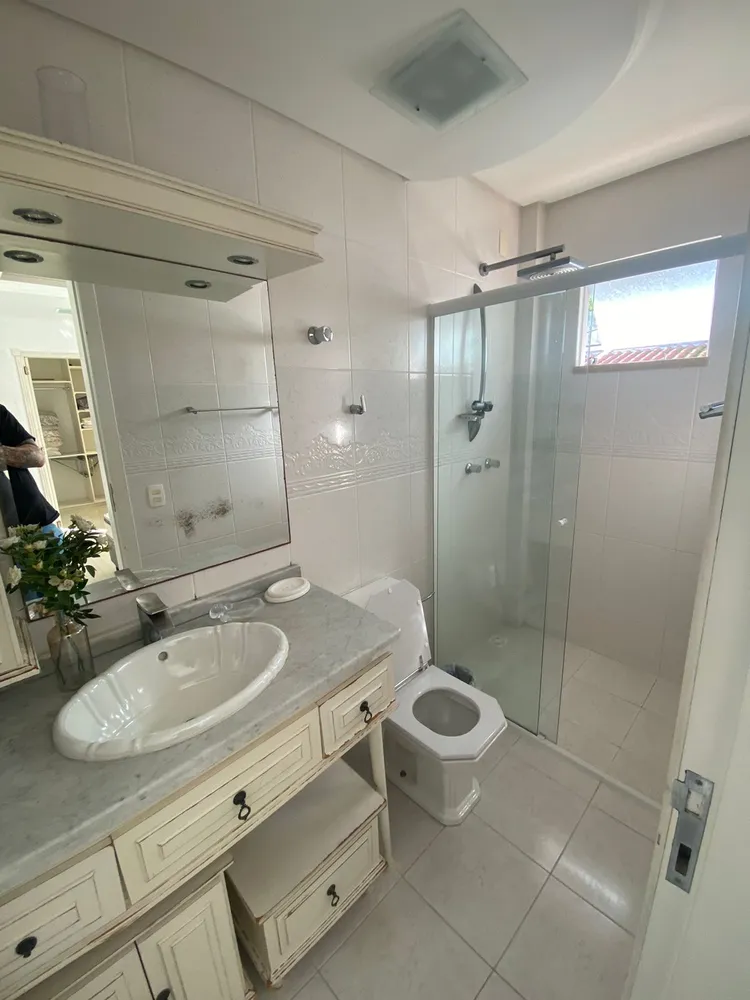 Casa, 5 quartos, 270 m² - Foto 4