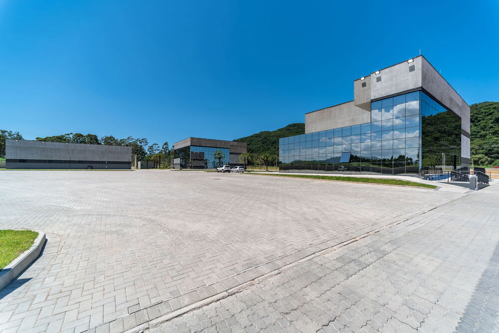 Terreno à venda, 4886m² - Foto 3