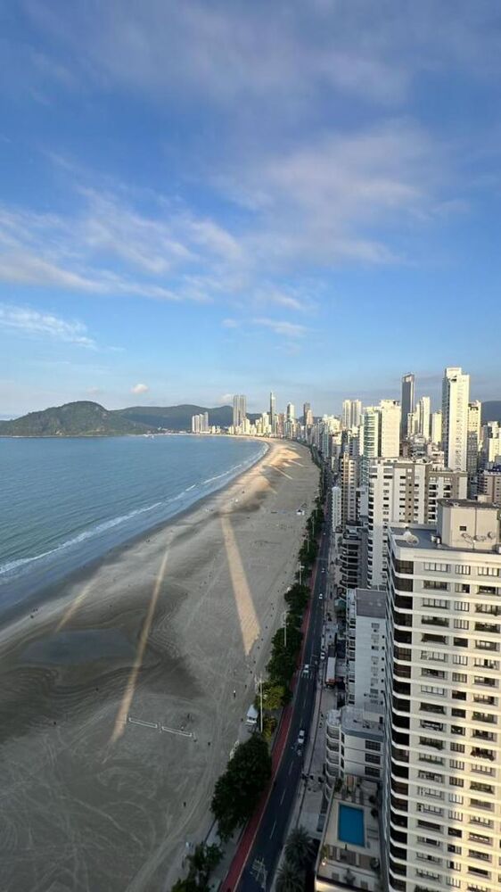 Apartamento, 3 quartos, 195 m² - Foto 2