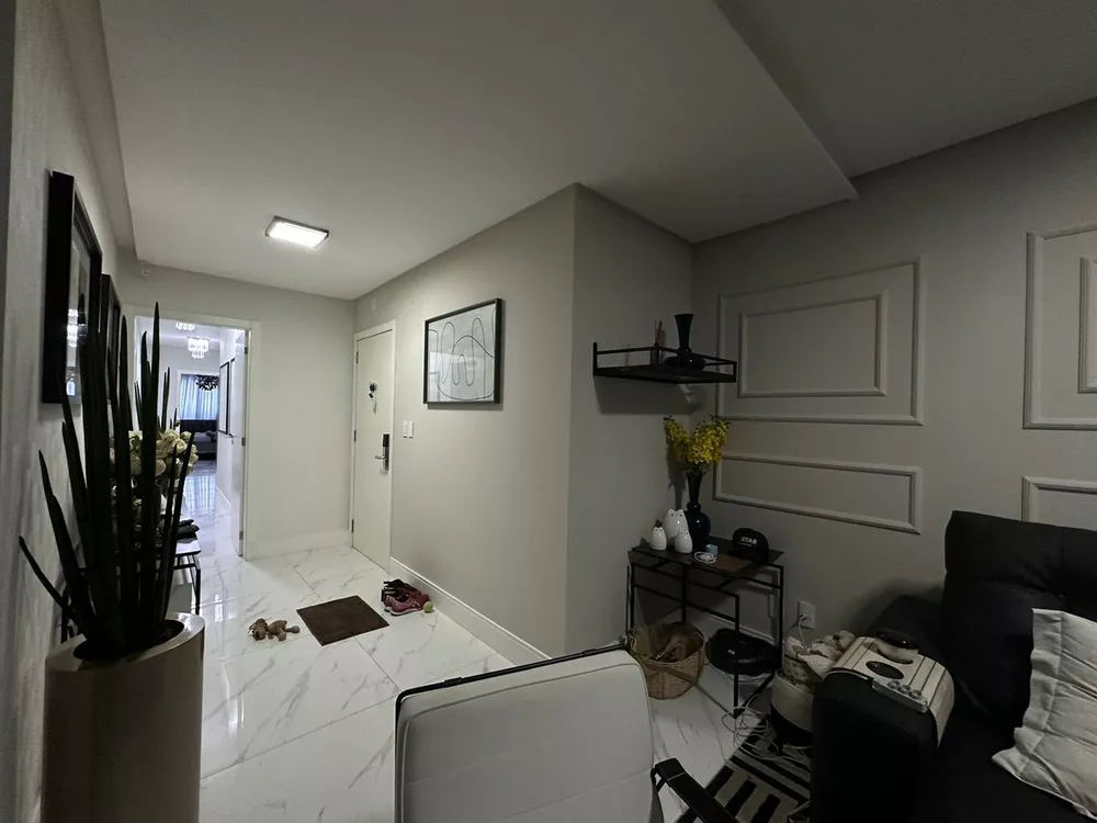 Apartamento, 4 quartos, 187 m² - Foto 2