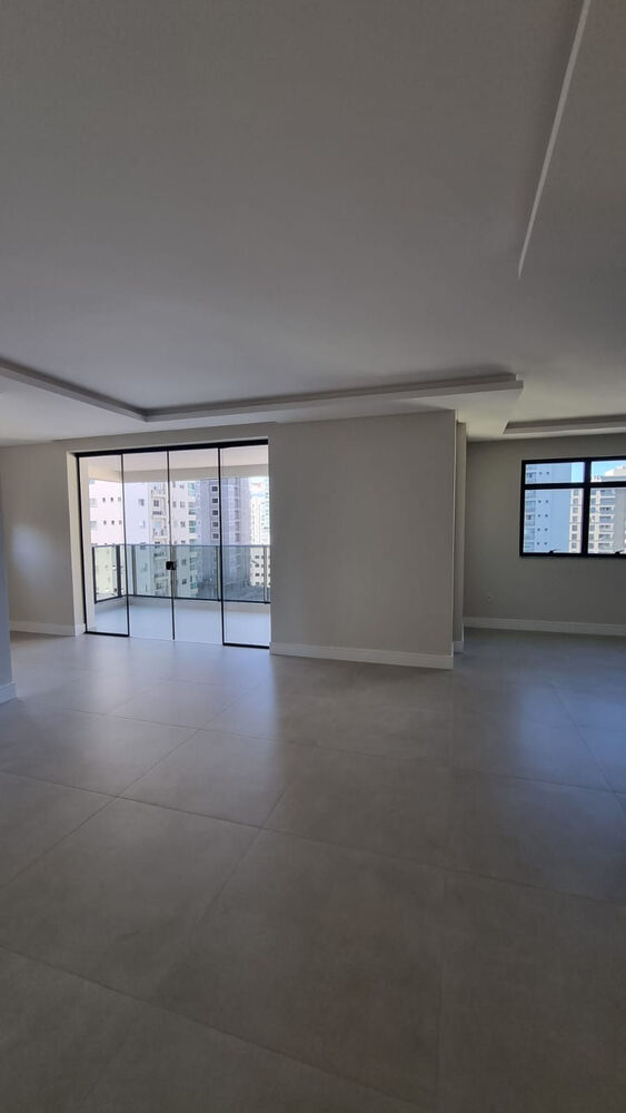 Apartamento, 4 quartos, 162 m² - Foto 2