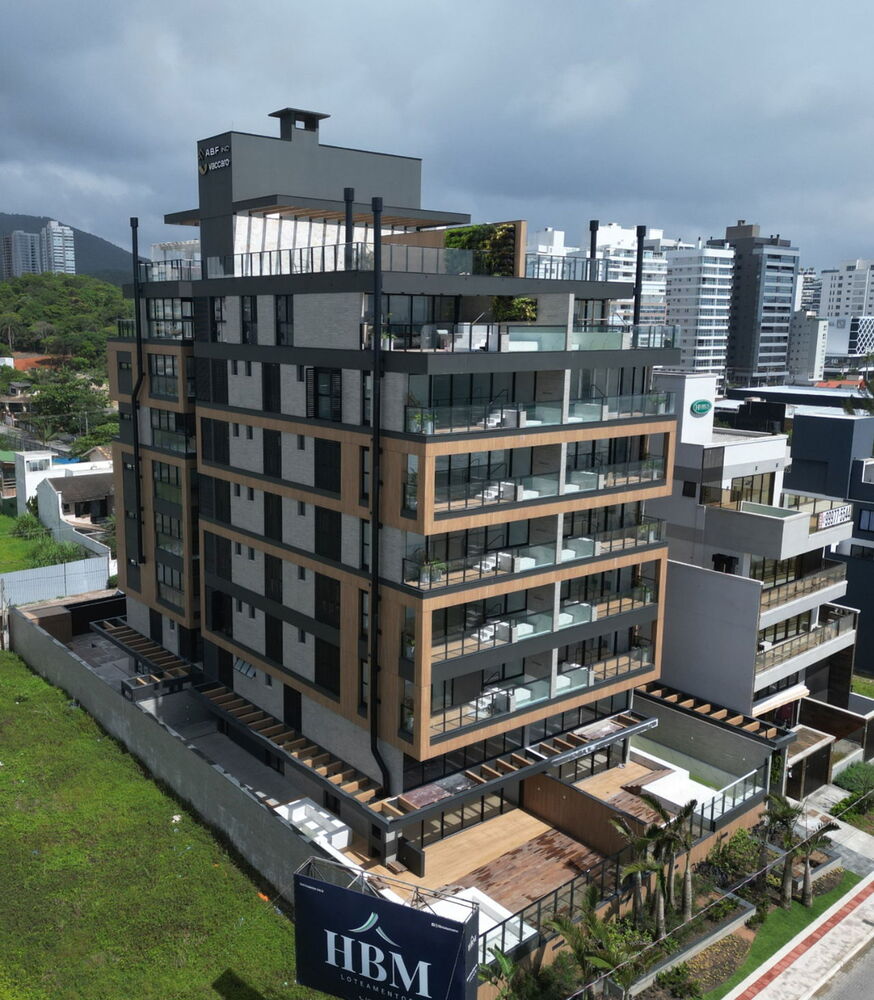 Apartamento, 3 quartos, 145 m² - Foto 1