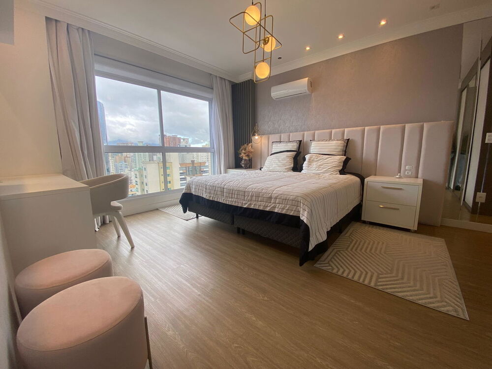Apartamento, 4 quartos, 195 m² - Foto 10