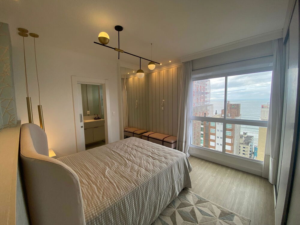 Apartamento, 4 quartos, 195 m² - Foto 2