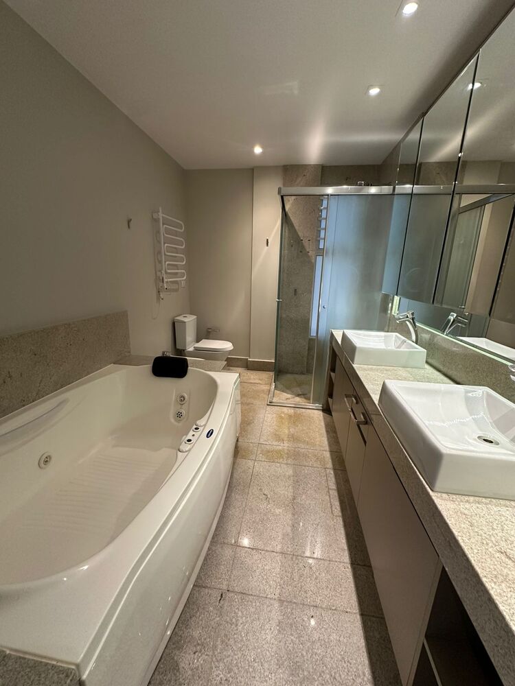 Apartamento, 4 quartos, 206 m² - Foto 2