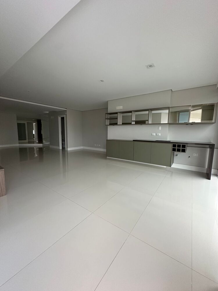 Apartamento, 4 quartos, 206 m² - Foto 4