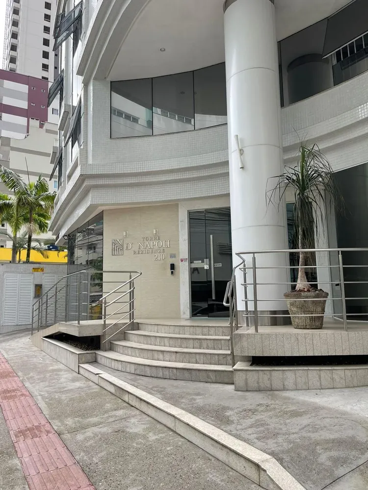 Apartamento, 3 quartos, 153 m² - Foto 1