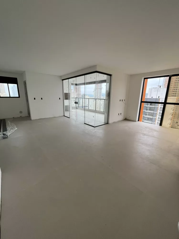 Apartamento, 3 quartos, 130 m² - Foto 3