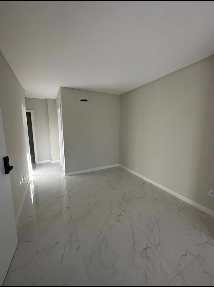 Apartamento, 3 quartos, 100 m² - Foto 2