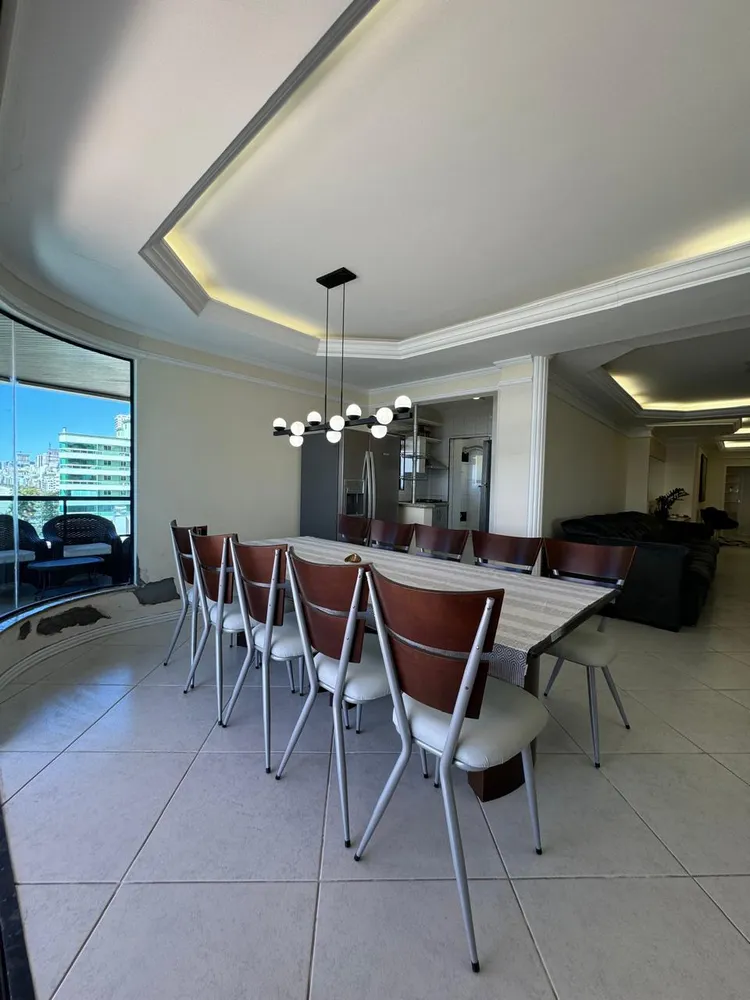 Apartamento, 4 quartos, 216 m² - Foto 2